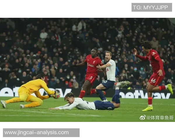 中超联赛惊现冷门利物浦与热刺战成平局乌龙球引发全场热议