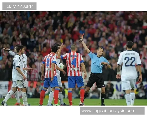 波尔图友谊赛大胜利物浦帽子戏法引发转会热议与全场欢呼 波尔图友谊赛大胜利物浦帽子戏法引发转会热议与全场欢呼